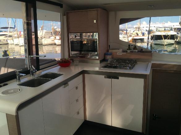 FOUNTAINE PAJOT ISLA 40
