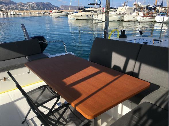 FOUNTAINE PAJOT ISLA 40