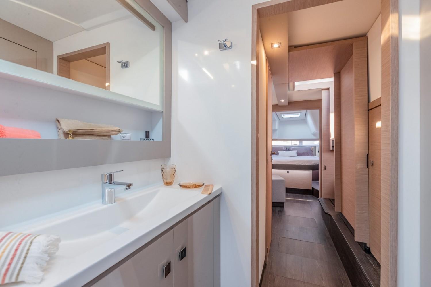 FOUNTAINE PAJOT Isla 40 N°312